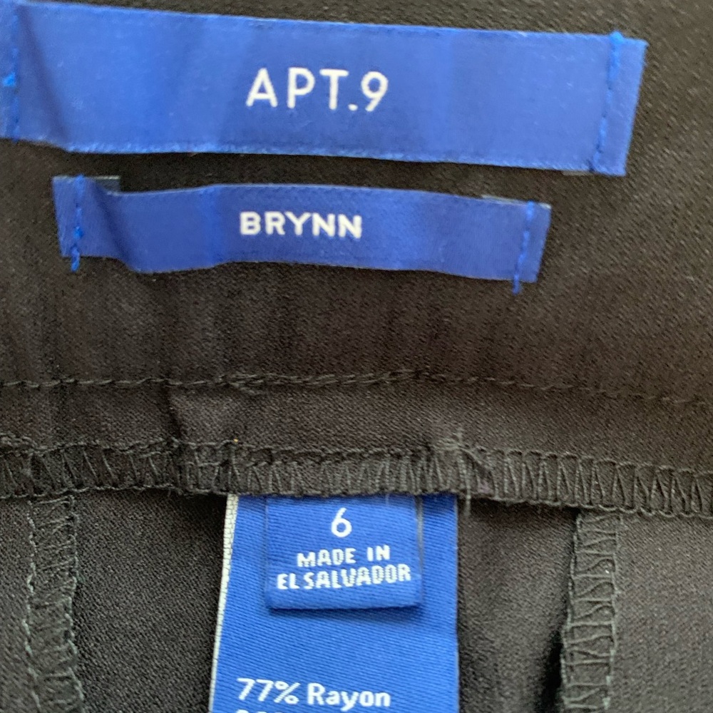 Apt. 9 Brynn Mid Rise Pull On Bermuda Shorts - Picture 4 of 6